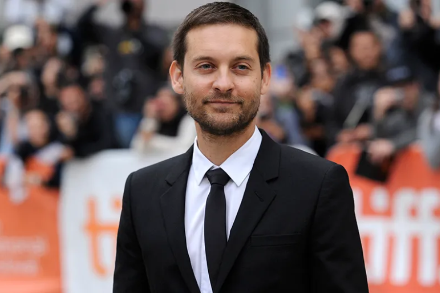 tobey maguire net worth